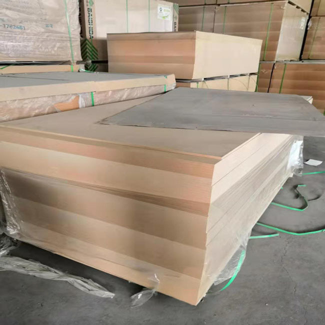 18mm Laminated MDF Board E2 Formaldehyde Emission Poplar Core For Furniture